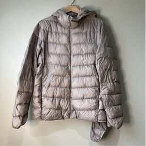Uniqlo Lightweight Packable Jacket